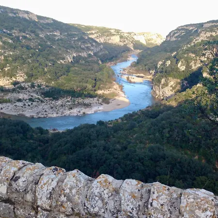 Le Cherche Midi, Entre Nimes, Le Pont Du Gard, Uzes, Arles ゲストハウス 4*