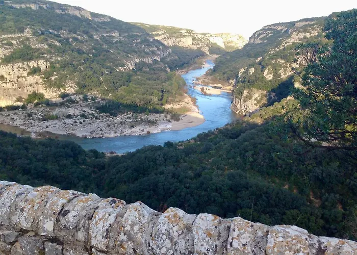 Le Cherche Midi, Entre Nimes, Le Pont Du Gard, Uzes, Arles 게스트하우스 4*